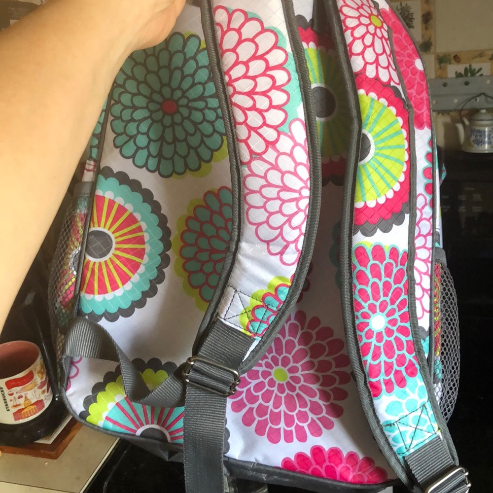 thirty-one backpack in Bubble Bloom 6x12” & 16” high - Picture 2 of 4